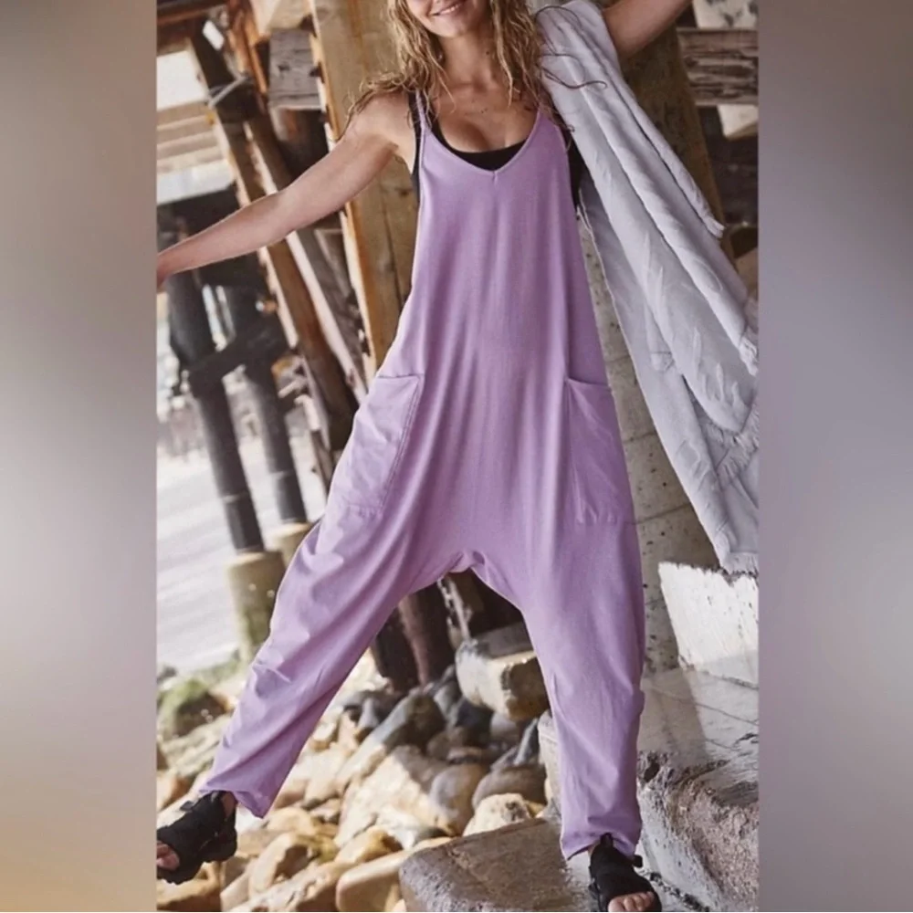 FP Movement Hot Shot Onesie Chive Blossom medium - Picture 1 of 11